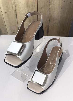 Босоножки guero