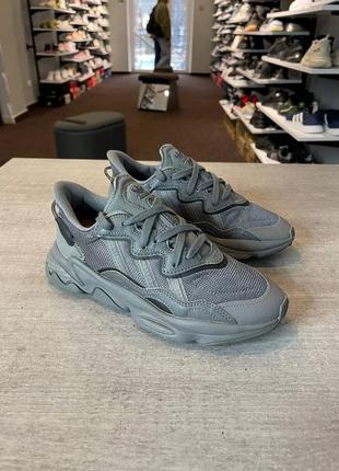 Кросівки adidas ozweego2 фото