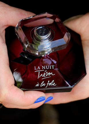 Lancome la nuit tresor a la folie💥original распив аромата затест6 фото