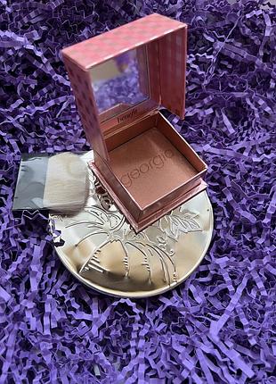 Benefit georgia культовые золотисто-персиковые румяна для лица,