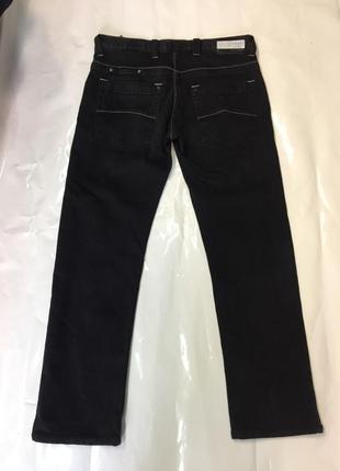 Чоловічі класичні джинси