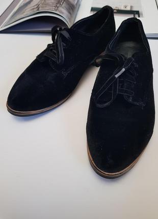 Туфлі замшеві