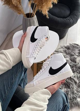 Кроссовки blazer mid 77 vintage white black