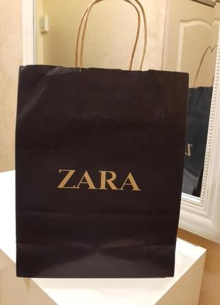 Подарочный пакет zara