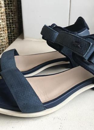 Босоножки lacoste 36-37р.