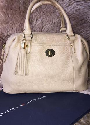 Кожаная сумка tommy hilfiger