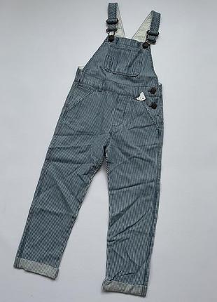 Джинсовый комбинезон