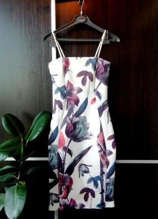 Шикарное, новое платье сукня цветы. мягенькое. quiz4 фото
