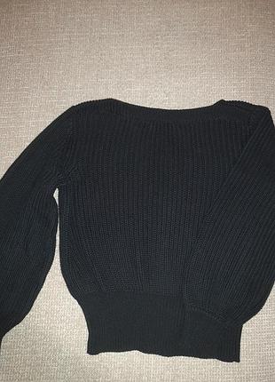 Класичний чорний светр h&m.