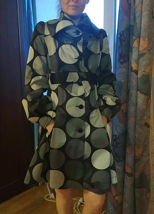 Фірмовий плащ raslov