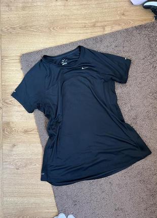 Футболка nike dri-fit размер m-l