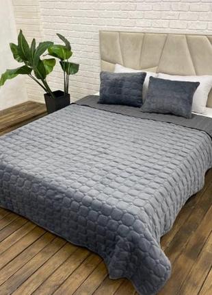 Покривало велюрове стьобане 200х220 з подушками
