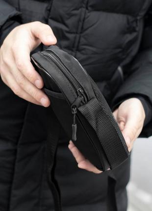 Маленькая городская сумка мессенджер мужская nike черная из ткани через плечо молодежная stk nk3 фото