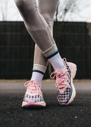 Жіночі кросівки adidas ozwego pink black 36-37-399 фото