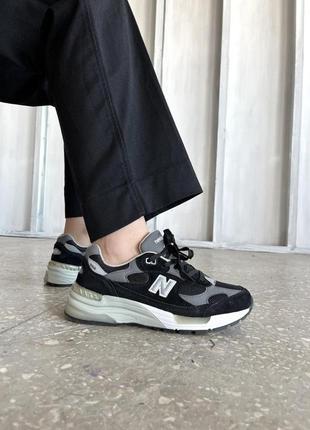 Жіночі кросівки new balance 992 black grey 36