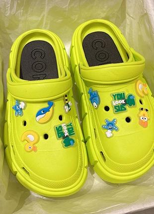 Женские кроксы на высокой платформе 6 см