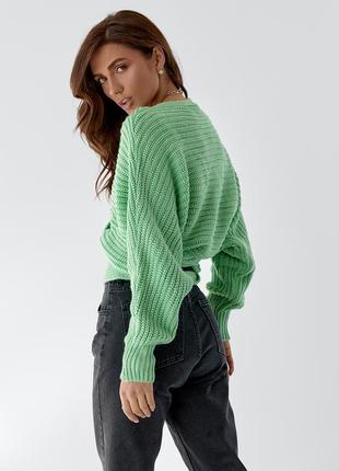 Женский укороченный салатовый зеленый вязаный свитер на запах с поясом2 фото