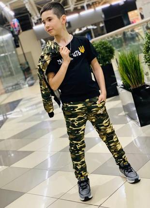 Спортивний костюм патріотичний6 фото