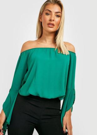 Блузка  з фігурними рукавами boohoo зелена