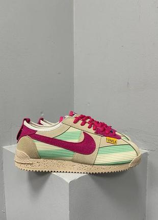 Круті жіночі кросівки топ 📝