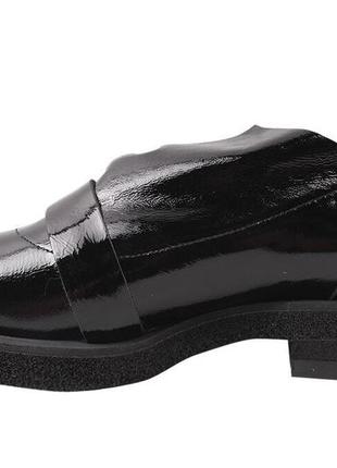 Туфли женские из натуральной лаковой кожи, на низком ходу, цвет черный, турция lottini, 372 фото