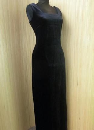 Черное велюровое длинное вечернее клептическое платье / платье2 фото