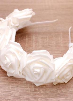 Обруч обідок вінок з великими білими трояндами
