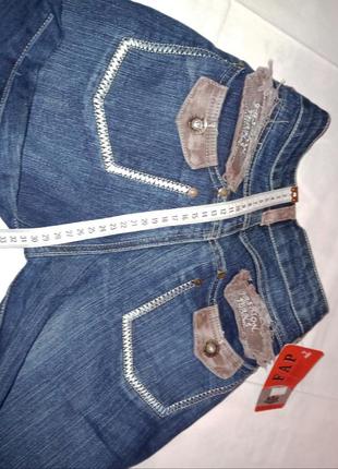 Fapeng новые женские джинсы 28-29размера m фирменные
