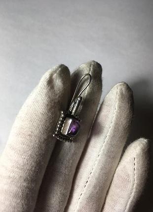 Сережка одна 7
