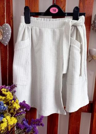 Стильна спідничка на запах від zara