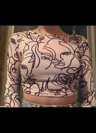 Топ prettylittelthing