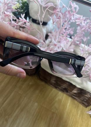 Женские солнцезащитные очки в стиле b u r b e r r y6 фото