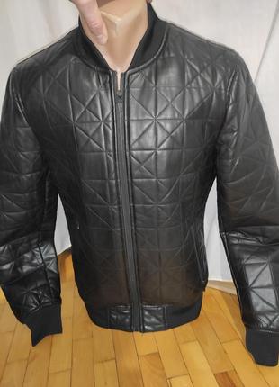 Стильна нова стокова курточка бренд.zara.s1 фото
