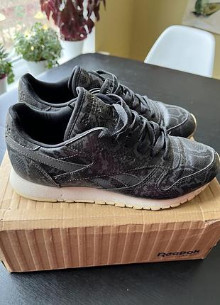 Кроссовки reebok