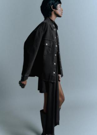 Джинсова куртка оверсайз від zara, m, оригінал, запалення5 фото