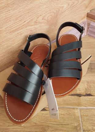 Новые кожаные женские сандалии (босоножки) от mango 37 размер
