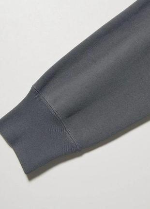 Худи унисекс uniqlo museums 8