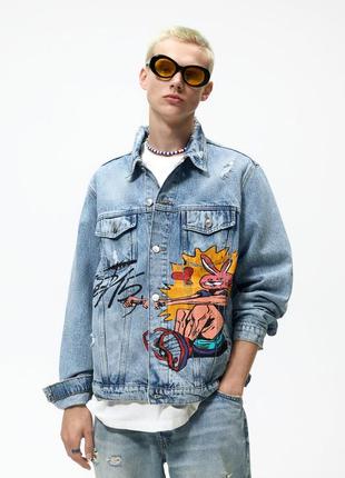 Куртка джинсовая zara с граффити принтом.7 фото