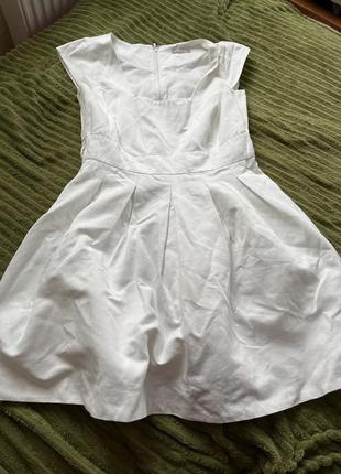 Платье плотное белое