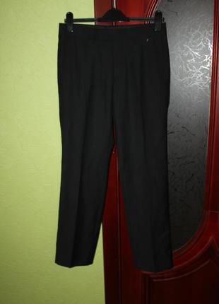 Новые фирменные мужские брюки, указан размер w29 l 30, классика2 фото