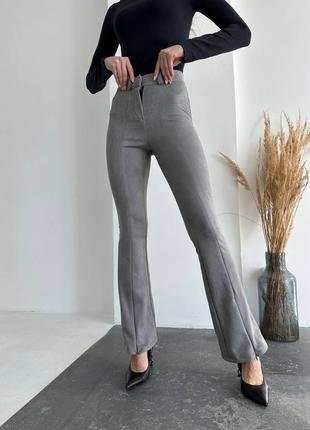 Женские замшевые брюки с разрезами 3 цвета10 фото