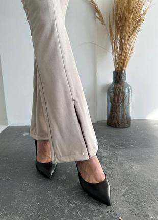 Женские замшевые брюки с разрезами 3 цвета5 фото