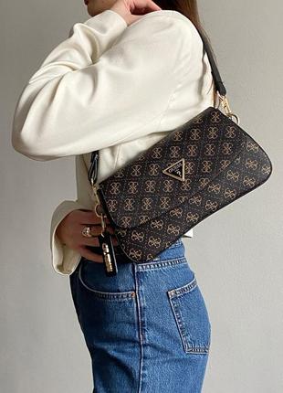 Жіноча середня темно коричнева сумка з ременем через плече guess 🆕 кросс боді