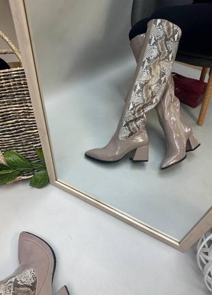 Екслюзивні чоботи з італійської шкіри та замші жіночі лак бежеві4 фото