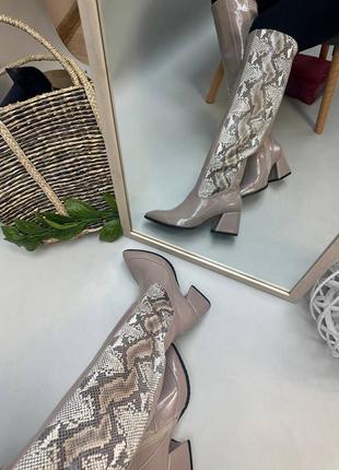 Екслюзивні чоботи з італійської шкіри та замші жіночі лак бежеві3 фото