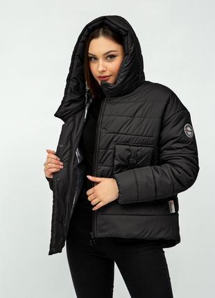 Демисезонная куртка с вшитым капюшоном и накладным карманом 42 44 46 48 50 размер