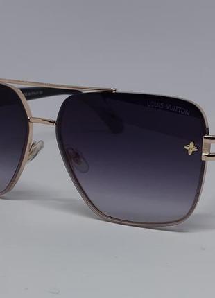 Чоловічі брендові  сонцезахисні окуляри сіро фіолетовий градієнт в золотому метвлі