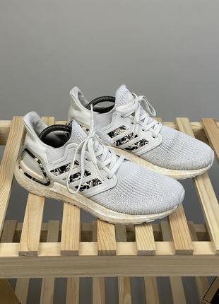 Кроссовки adidas ultra boost