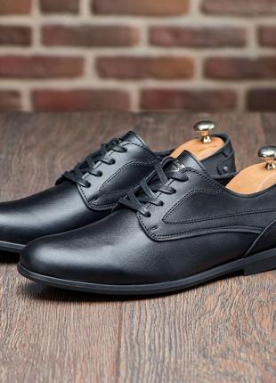 Класичні чоловічі туфлі, чорні із натуральної шкіри, классические мужские кожаные туфли
