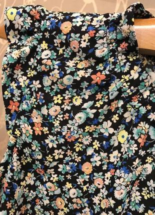Дуже красива та стильна брендова блузка в квіточках 19.7 фото